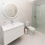 Azzur Luxury Apartment *