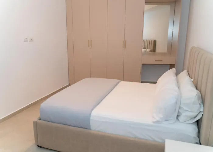 Azzur Luxury Apartment Sarandë